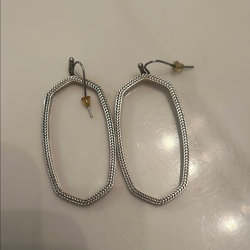 Kendra Scott earrings